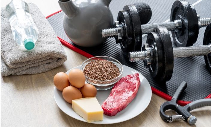 Kakaya dieta dlya podderzhki silovyh uprazhnenij 1 705x425 1